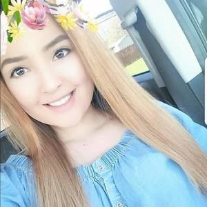 Meet your Posher, Loreen